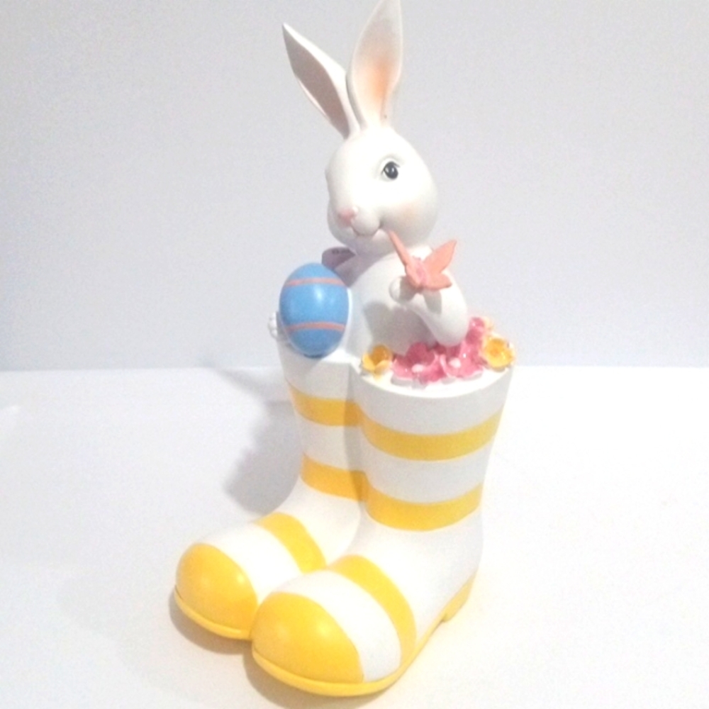 EASTER TEA PARTY SPRING WHITE YELLOW BUNNY RABBIT FIGURINE SIZE 12 INCHES NWT - Picture 4 of 4